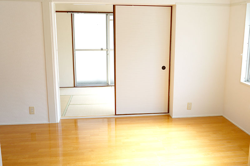 ハイツ芦屋104号