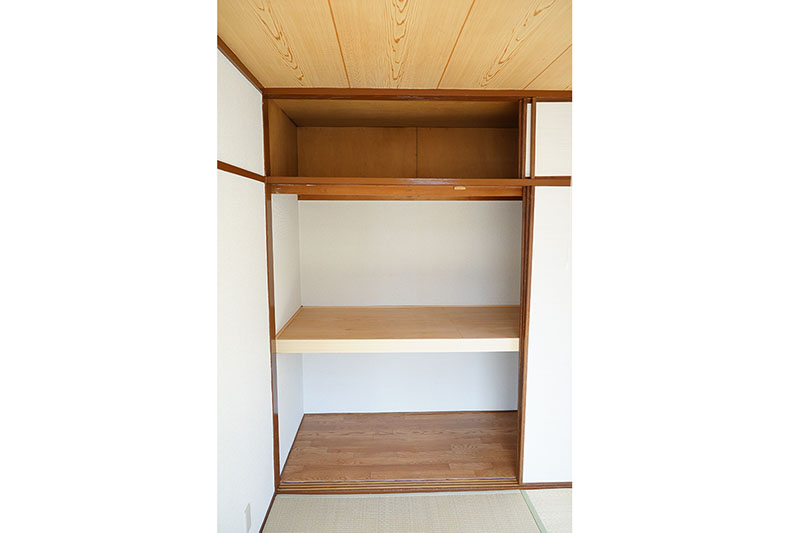 ハイツ芦屋102号