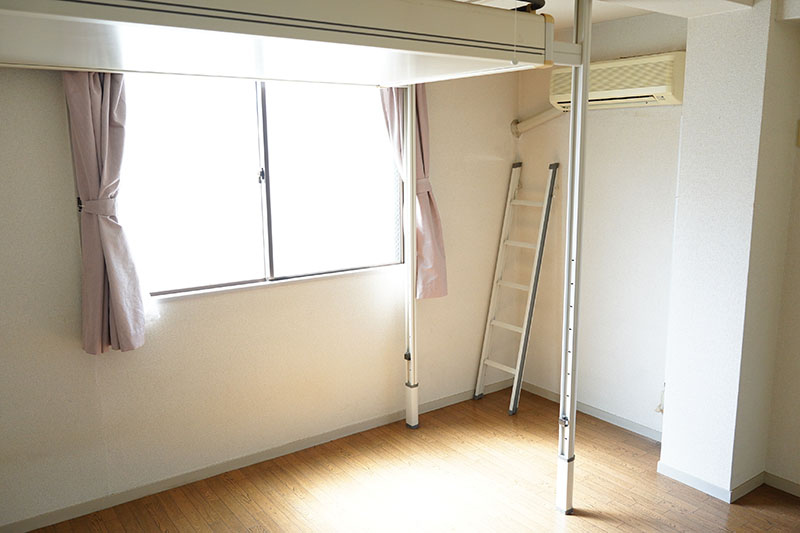 エスポワール西屋208号