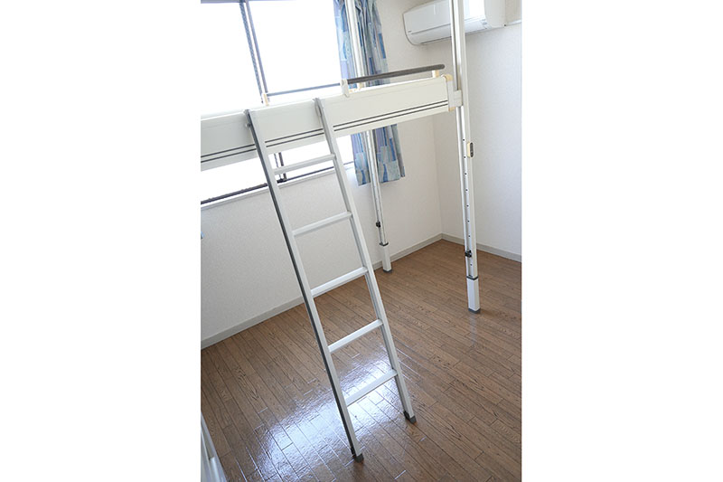 エスポワール西屋301号