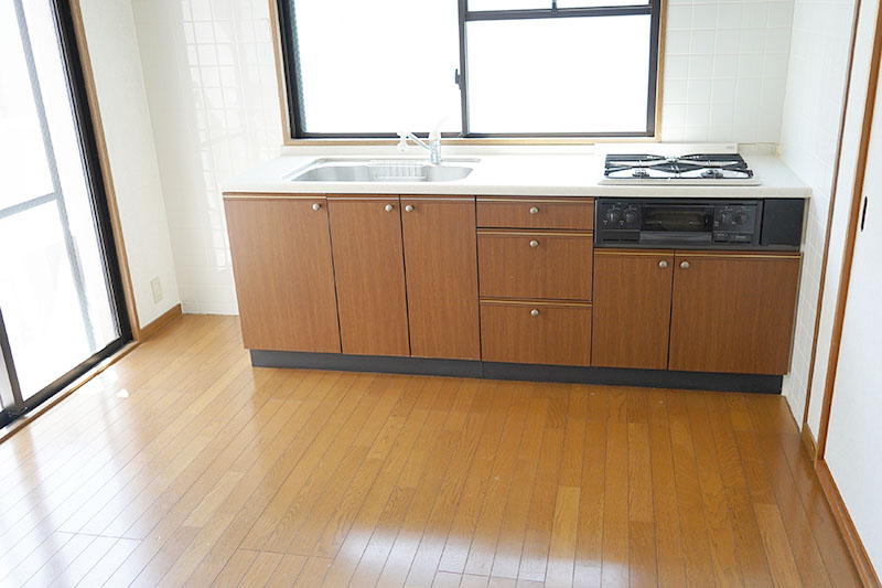 メゾン別所201号