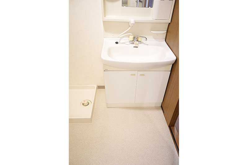 メゾン別所201号